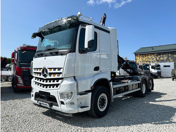 Kotalni prekucni tovornjak MERCEDES-BENZ Arocs