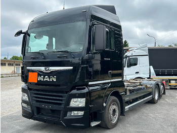 Tovornjak-šasija MAN TGX 26.460