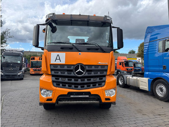 Tovornjak prekucnik Mercedes-Benz Arocs 2648 6x4/Kempf: slika 4