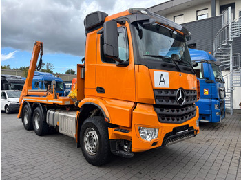 Tovornjak prekucnik Mercedes-Benz Arocs 2648 6x4/Kempf: slika 2