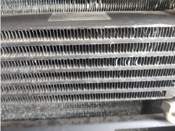 Hladilni sistem za Traktor Deutz Agrotron M620, M600, M610, M640, Ttv610, L710  Fuel Cooler 0.015.8483.2: slika 5