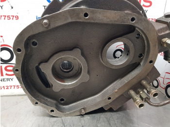 Menjalnik Ford 4630 Transmission Housing, Pump, Hi Lo Valve K3660623451,  K3660423113: slika 2 Menjalnik Ford 4630 Transmission Housing, Pump, Hi Lo Valve K3660623451,  K3660423113: slika 2