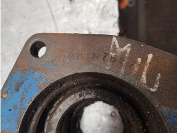 Transmission za Traktor Ford Tw 20 Pto Shaft Retainer Assy C7nnn759a, D8nnb741ab, 83955172, D8nnb733ac, 83946838: slika 5