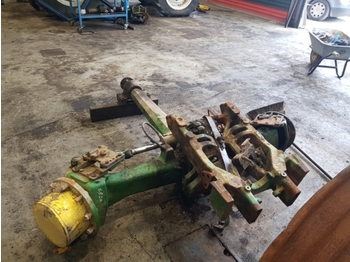 Sprednja os JOHN DEERE