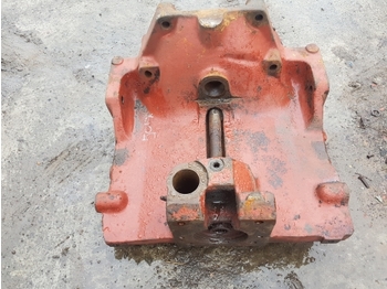 Pesto za Bager nakladalec Massey Ferguson 50b, 100, 200, 300, 500 Series Front Axle Casting 1684290m1: slika 3