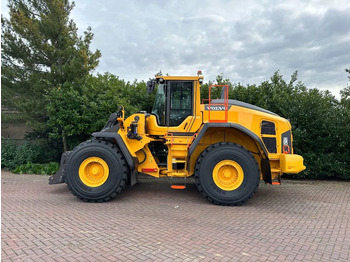 Kolesni nakladalec VOLVO L150H