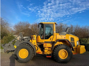 Kolesni nakladalec VOLVO L70H