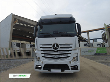 Vlačilec MERCEDES-BENZ Actros 1845