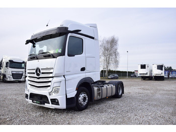 Vlačilec MERCEDES-BENZ Actros 1845