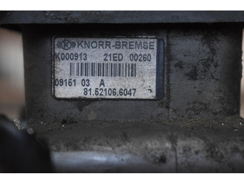 Zavorni ventil za Tovornjak KNORR-BREMSE K000913 AIR VALVE EBS 5 FOR MAN: slika 5 Zavorni ventil za Tovornjak KNORR-BREMSE K000913 AIR VALVE EBS 5 FOR MAN: slika 5