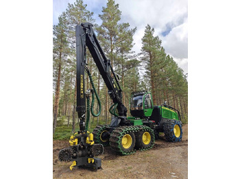 Gozdarski kombajn JOHN DEERE