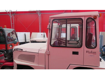 Traktor za prevoz prtljage Rofan Z65: slika 2 Traktor za prevoz prtljage Rofan Z65: slika 2