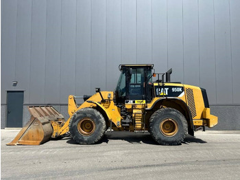 Kolesni nakladalec CATERPILLAR 950K
