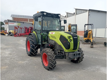 Nov Traktor Claas Nexos 220 L: slika 1