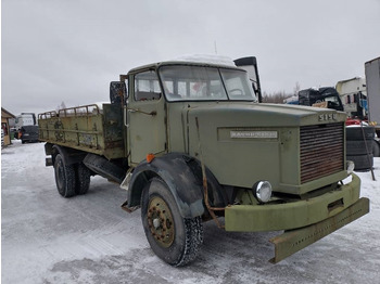 Tovornjak s kesonom SISU