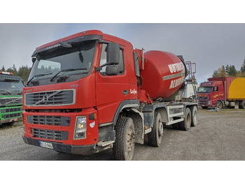 Tovornjak cisterna VOLVO FM9