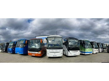 Potovalni avtobus VAN HOOL