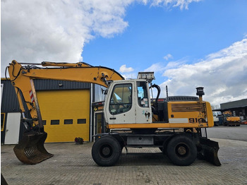 Bager na kolesih LIEBHERR A 914