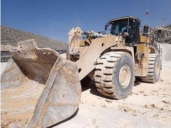 Kolesni nakladalec CATERPILLAR 988K