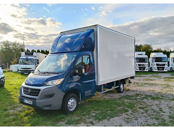 Dostavno vozilo z zabojnikom FIAT Ducato