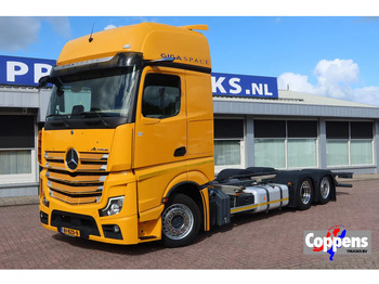 Tovornjak-šasija MERCEDES-BENZ Actros 2642