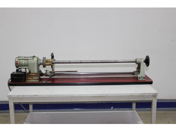 Stroj za rezanje papirja