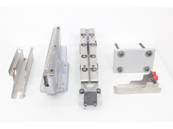 Stroj za rezanje papirja MÜLLER MARTINI