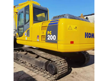 Bager goseničar KOMATSU PC200-8