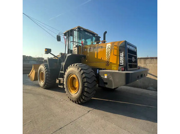 Kolesni nakladalec SDLG