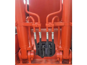 Bager goseničar Slightly Used Japan Origin Hitachi Zx120 12t Used Excavator With A/c In Shanghai: slika 5