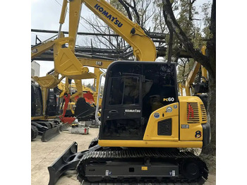 Bager KOMATSU PC60-7
