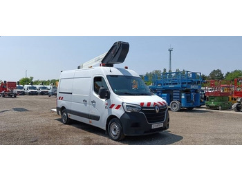 Dvižna ploščad montirana na tovornjak RENAULT Master