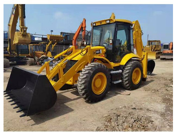 Bager nakladalec JCB 4CX