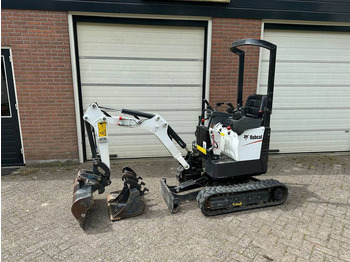 Mini bager BOBCAT E10
