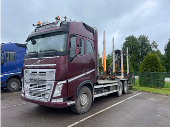 Tovornjak za prevoz lesa VOLVO FH 500