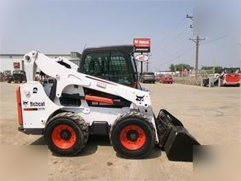 Mini nakladalec BOBCAT S770