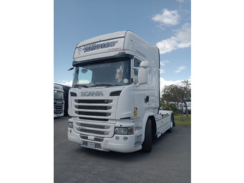 Vlačilec SCANIA R 490