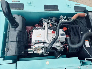 Bager goseničar Kobelco SK200: slika 2 Bager goseničar Kobelco SK200: slika 2