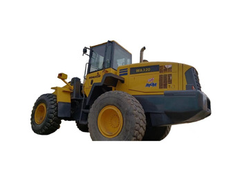 Kolesni nakladalec KOMATSU WA320