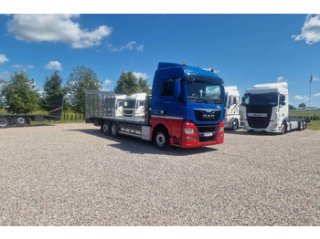 Tovornjak avtotransporter MAN TGX 26.440