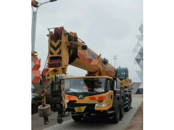 Avtodvigalo XCMG XCT80