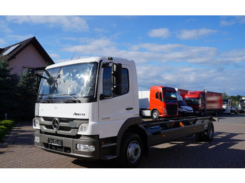 Tovornjak-šasija MERCEDES-BENZ Atego 1318