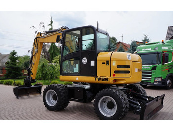 Bager na kolesih TEREX