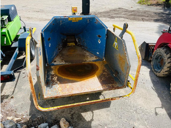 Lesni sekalnik ISEKI Broyeur de branche: slika 5 Lesni sekalnik ISEKI Broyeur de branche: slika 5