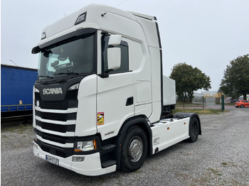 Tovornjak SCANIA S 450