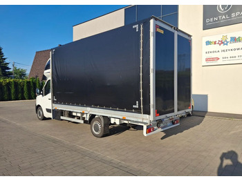 Dostavno vozilo s ponjavo RENAULT Master
