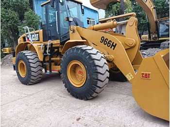 Kolesni nakladalec CATERPILLAR 966H