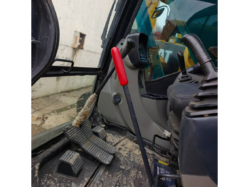 Mini bager Kobelco SK 75: slika 4