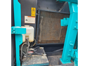 Mini bager Kobelco SK 75: slika 5