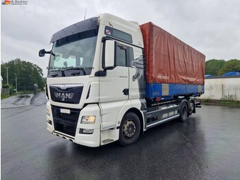 Tovornjak s ponjavo MAN TGX 26.440